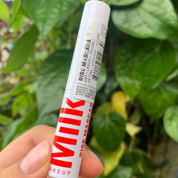 Milk Rise Mascara x2 - Picture 2 of 3